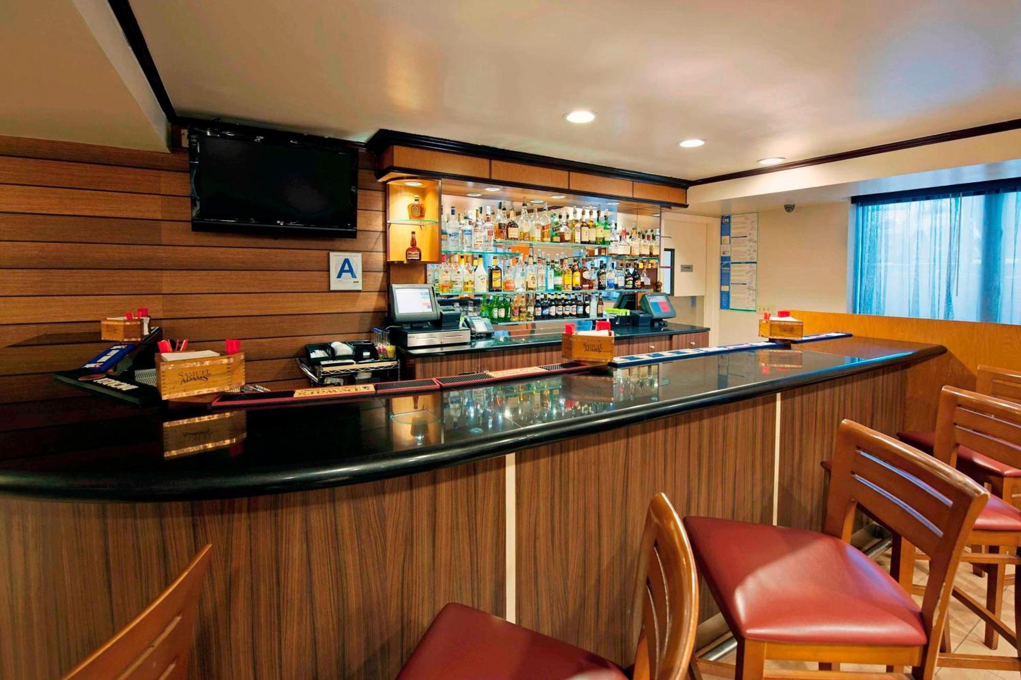 Fairfield Inn By Marriott Jfk Airport Ню Йорк Екстериор снимка